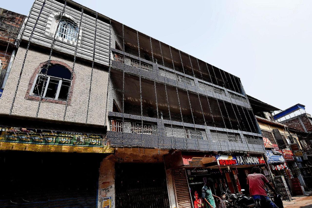 Oyo 64260 Hotel Rajnandini Habra Luaran gambar